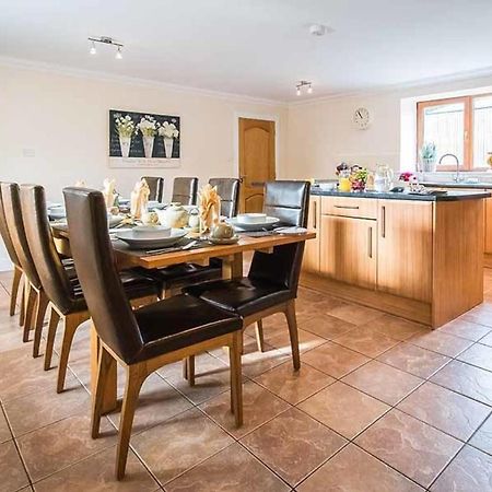 The Granary With Hot Tub Near Perth Perthshire Villa Forgandenny Bagian luar foto