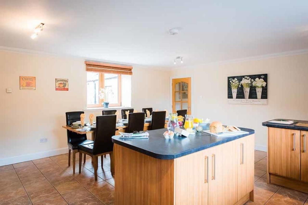 The Granary With Hot Tub Near Perth Perthshire Villa Forgandenny Bagian luar foto