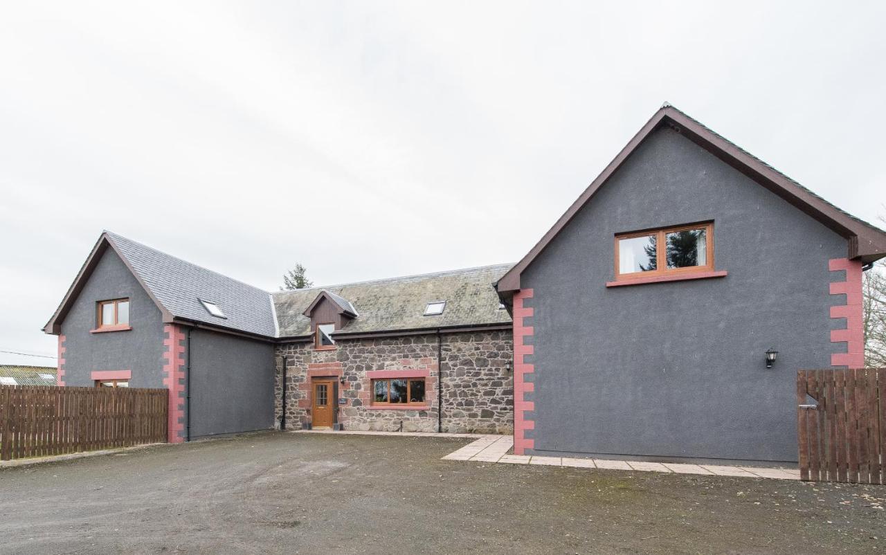 The Granary With Hot Tub Near Perth Perthshire Villa Forgandenny Bagian luar foto